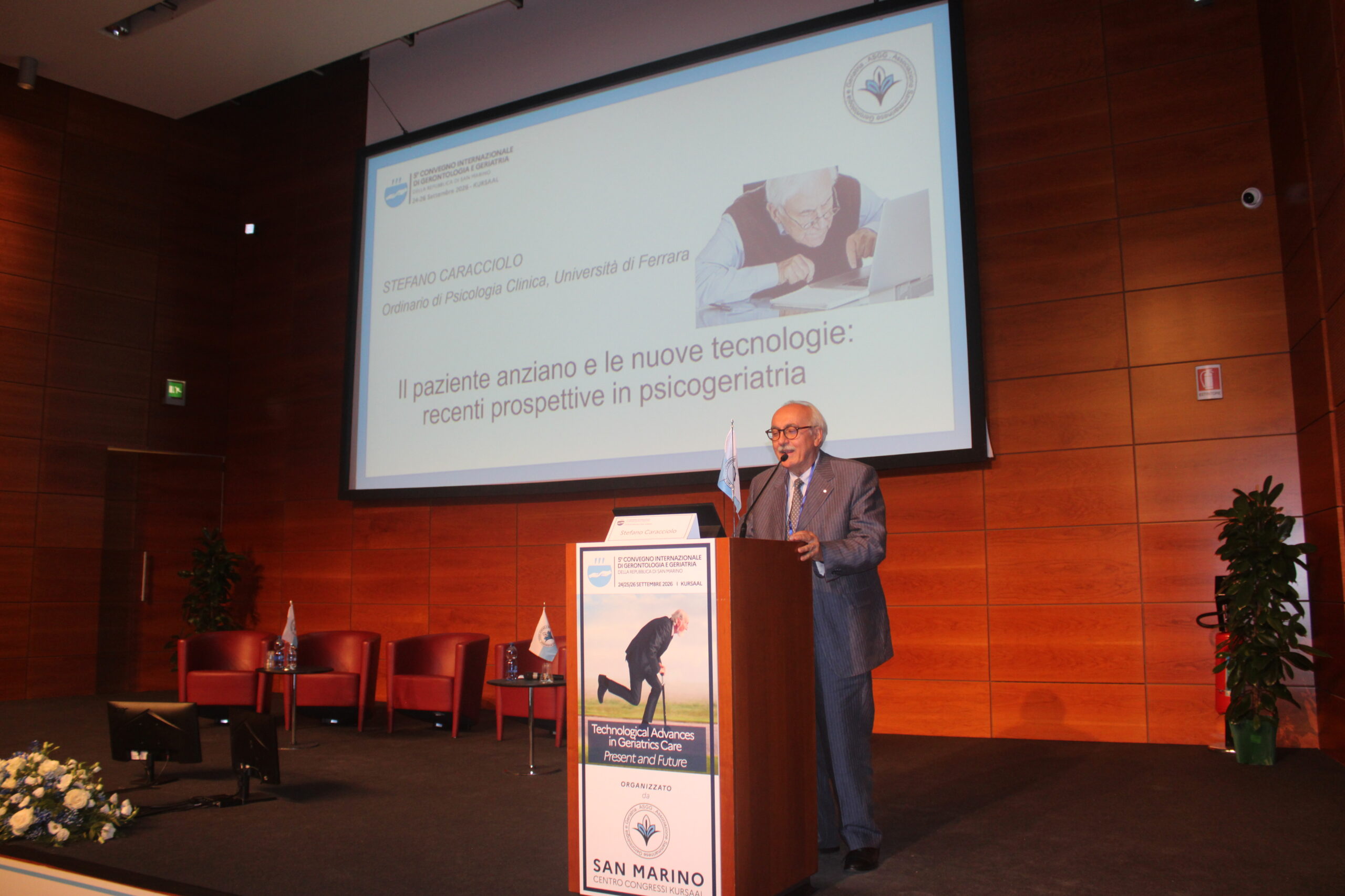 Psicogeriatria digitale, dal digital divide alla telepsicologia